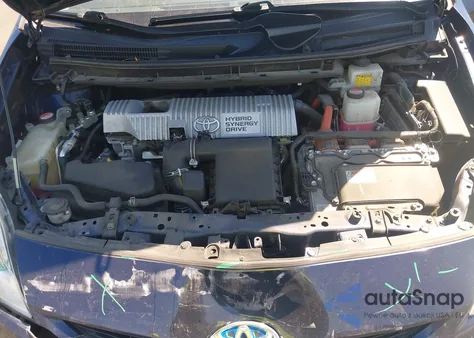 2014 Toyota Prius Two z USA, uszkodzony, nr VIN JTDKN3DU9E1837596